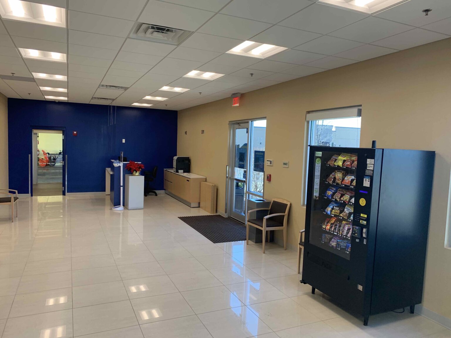 CarMax Remodel in Waukesha, WI Thomas Grace Construction